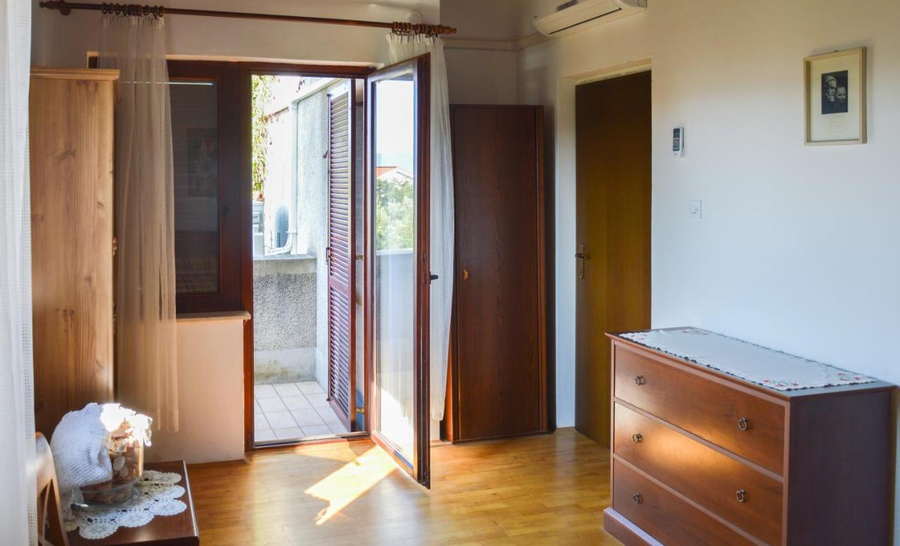 Apartment Zoja Pinezići Екстериор снимка