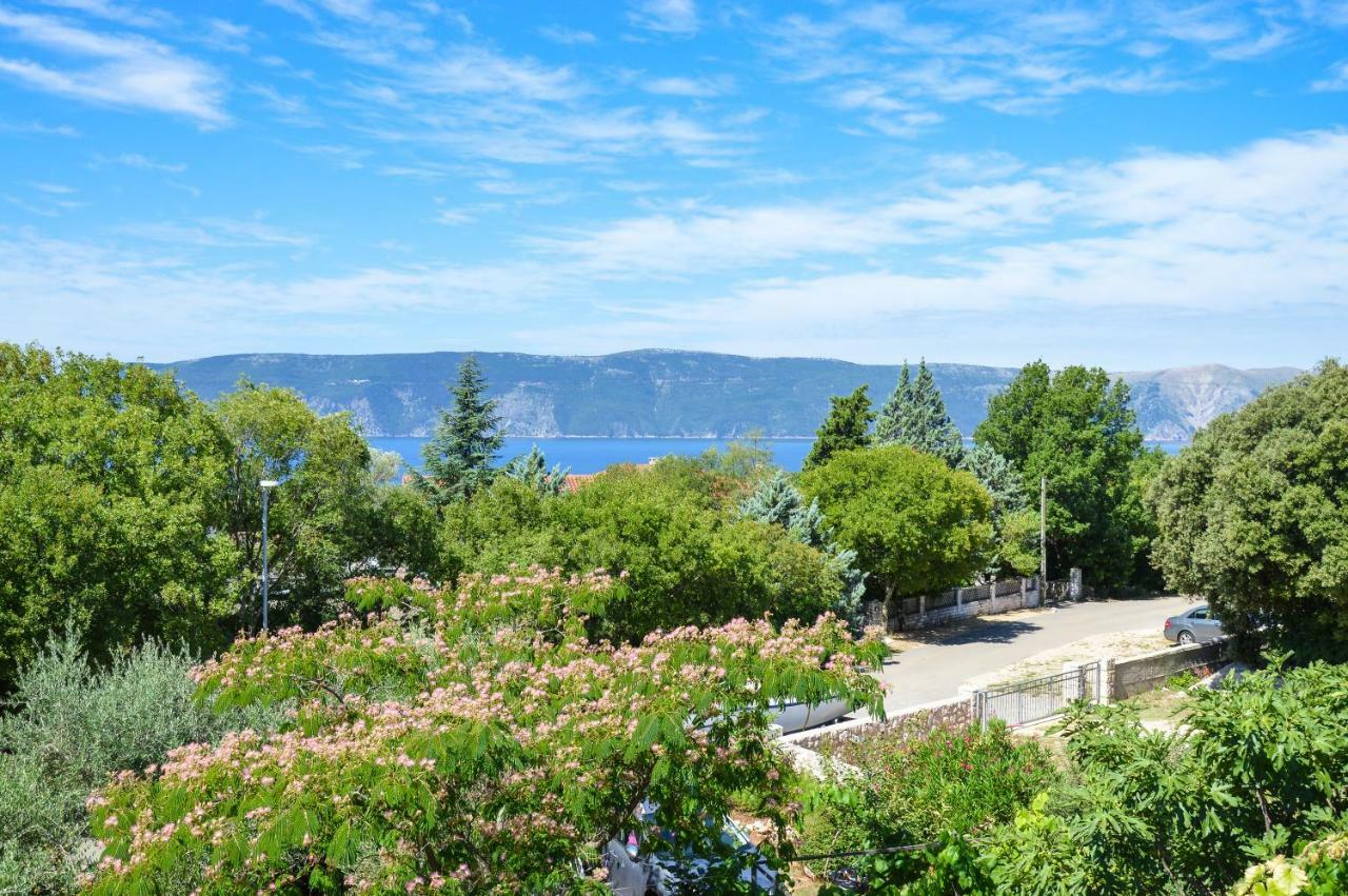Apartment Zoja Pinezići Екстериор снимка