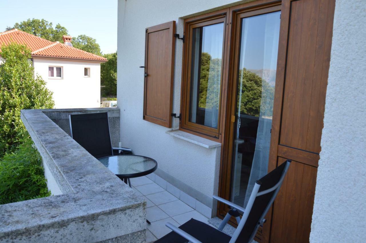 Apartment Zoja Pinezići Екстериор снимка